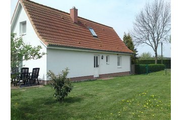 Germany Chata Am Salzhaff, Exterior